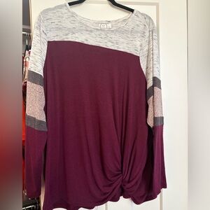 Maurices women’s Maroon and Gray Long Sleeve Top Size 1